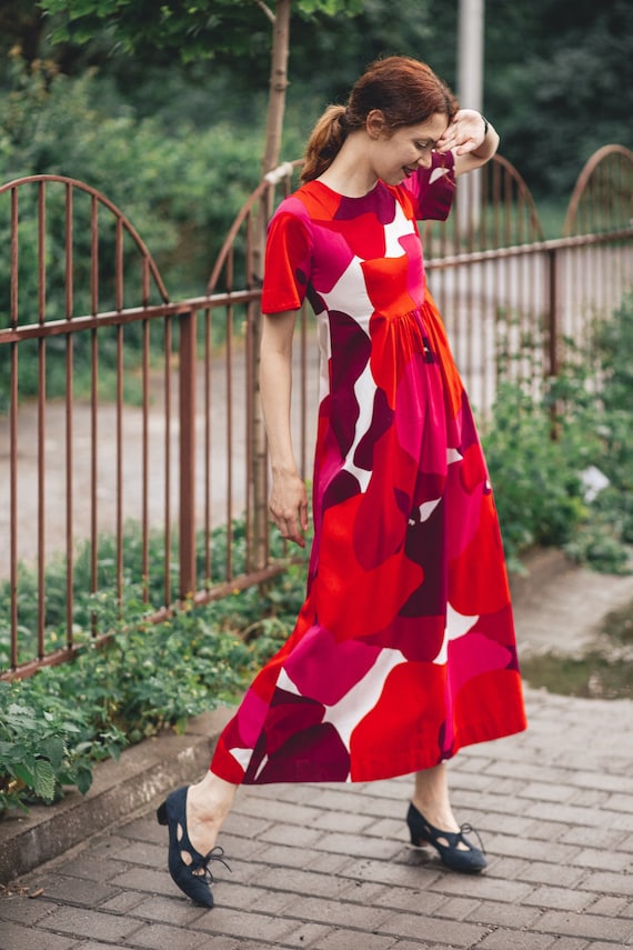 Vintage Cotton Dress - Summer Maxi Long Dress - Red Cottagecore Modest Dress