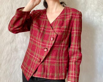 Plaid Rebel – Vintage Kurze Jacke mit Asymmetrischem Schnitt in Dunkelrot