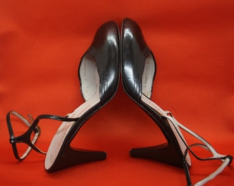 Charles Jourdan size 35 original 70s collector's museum designer shoes strappy sabots high heel black NOS