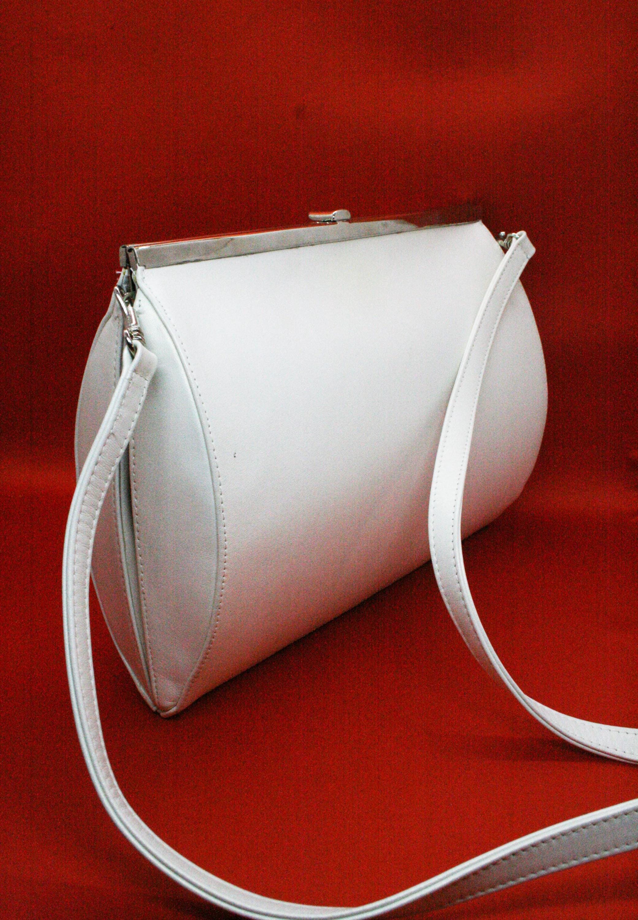 Sac Vintage Charles Jourdan En Cuir Bleu - Occasion