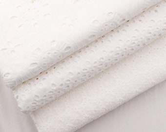Broderie Anglaise broderat 100 % bomullstyg i elfenbenskollektion