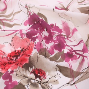 Skizzierte Blumen Baumwolle Rasen Muster Kleid Frauen Stoff Weiches Material Floral