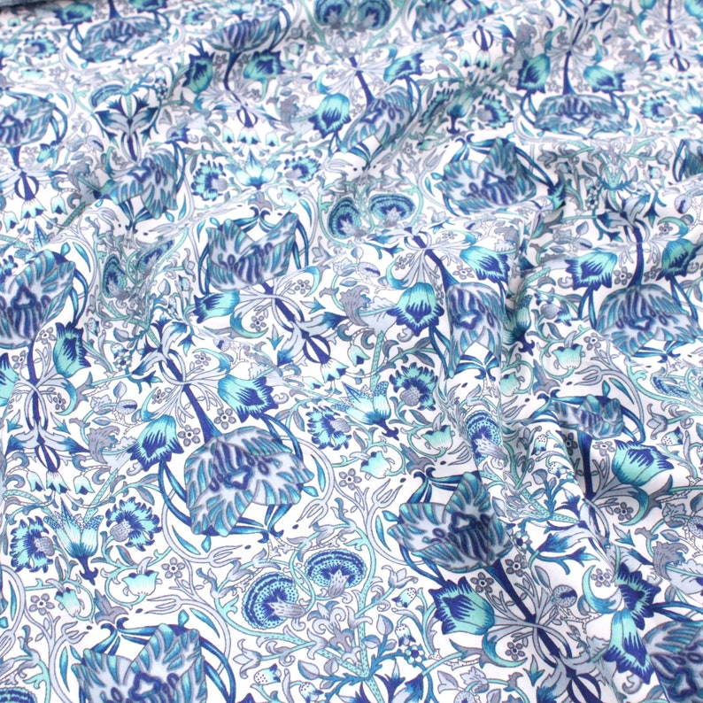 William Morris Pima Cotton Lawn British Designer Fabric Printed Victorian Design