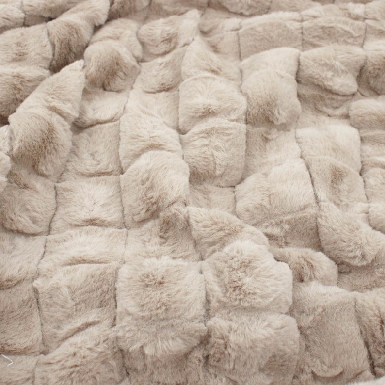 Blocks Faux Fur Jacketing Coating Luxury Pile Hat Throw Clothing OEKO TEX Fabric