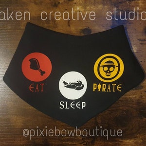 Anime Fleece Baby Bib Pirate 