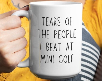 Invitaciones de cumpleaños de minigolf - Jugador profesional de minigolf - Taza divertida de minigolf - Set de minigolf - Tarjetas de puntuación de cumpleaños de minigolf