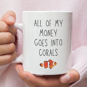 Live Coral Reef Tank Mug - Gift for Saltwater Aquarium Enthusiasts - Aquarium Decor - Marine Life Gift - Underwater World - Nautical Decor