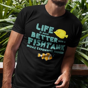 Fish Tank Shirt - Clownfish Shirt - Fish Tank Decor - Reef Shirt - Fishtank - Aquarium - Gift - Unisex - Reef - Shirt - T-Shirt - Reef Tank