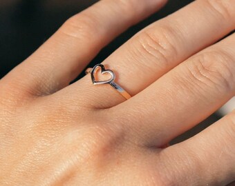 Tiny Princess Ring with Heart, Dainty Love Ring with Flexible Size, Small Open Heart Ring, Girlfriend Present, Little Women Jewelry