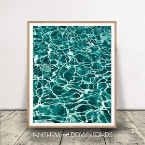 Water Reflections Print - Druckbare Wandkunst - Pool Spiegelungen - Digital Download - Poolwasser Poster - Abstrakte Fotografie