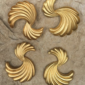 BRASS RAW—New Vintage ..Swirl  Shape Stamping.....12pairs each pack (left & right)  .....27mm Width....30mm Hight