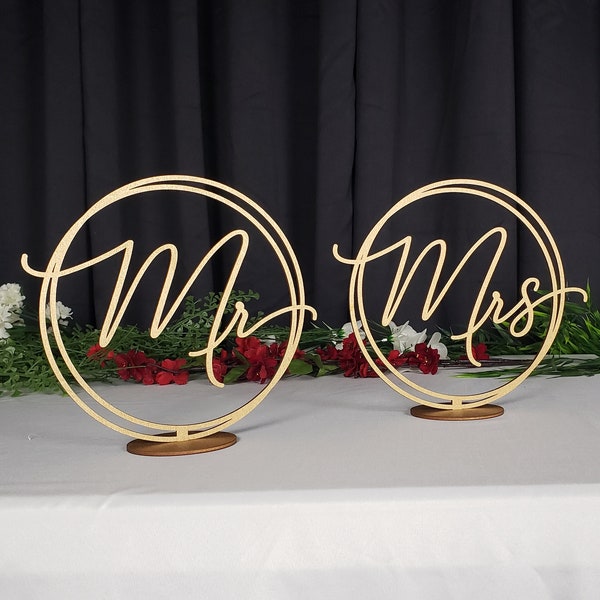 Mr and Mrs 2 Piece Set | Head Table Signs | Set of 2