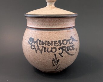Tarro de arroz salvaje de Minnesota
