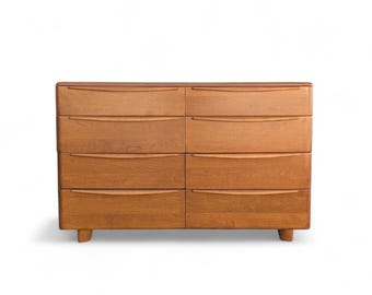 Vintage Kids' Dressers & Drawers