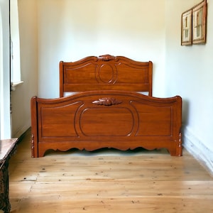 Antique Walnut Full Bed Frame: Victorian Queen Anne Style
