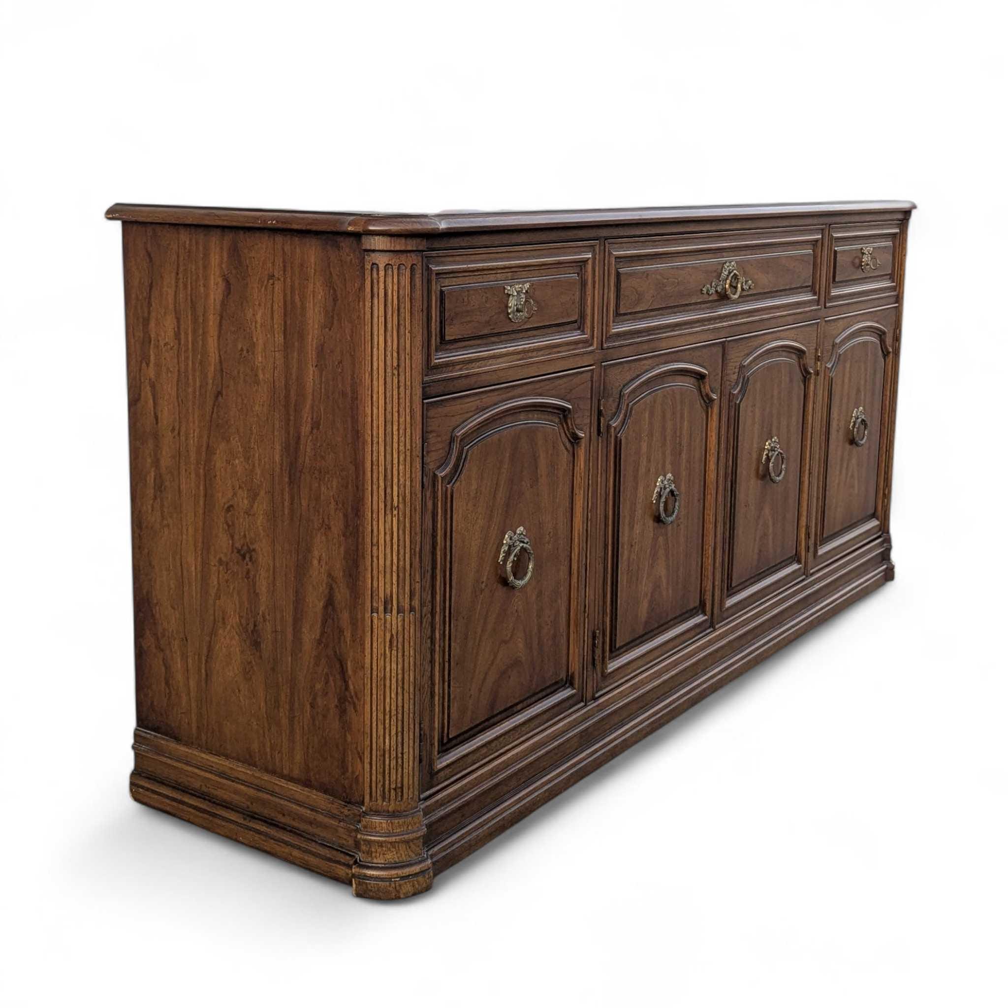 Henredon 1970s Credenza – Traditional Walnut Sideboard With Brass
