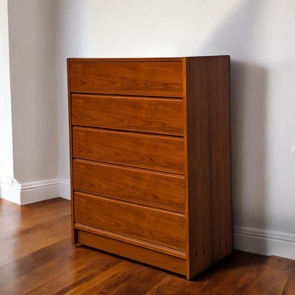teak brown dresser Delta Children Forever 4 Drawer with Changing Top and Interlocking Drawers - To complete the look Premium Rounded Corner Teak Wood