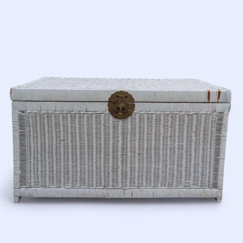 Vintage White Wicker Trunk – Coastal Boho Storage Chest, 35.5" Wide image 17