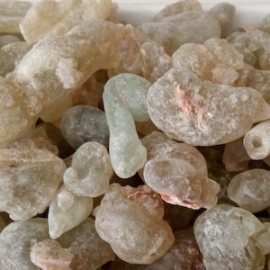 Royal Green Frankincense Incense Aromatherapy Natural Sacred Hojari Resin for Home Yoga Meditation Frankincense for Spiritual Prayer Ritual