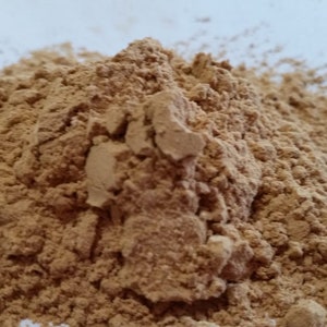 Natural Australian Sandalwood Powder for Incense Wild Sandalwood Powder for Aromatherapy Home Yoga Meditation or Spiritual Cleansing Ritual