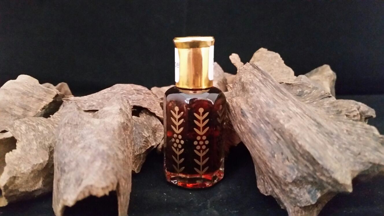 Pure Wild Oud Oil Vintage Organic Burmese Oil Agarwood Attar Oil Perfume