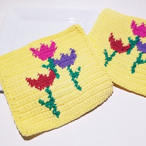 Patrón de crochet para paño de cocina con tulipanes, gráfico de punto bajo en crochet simple, instrucciones escritas, gráfico de palabras, descarga en formato PDF