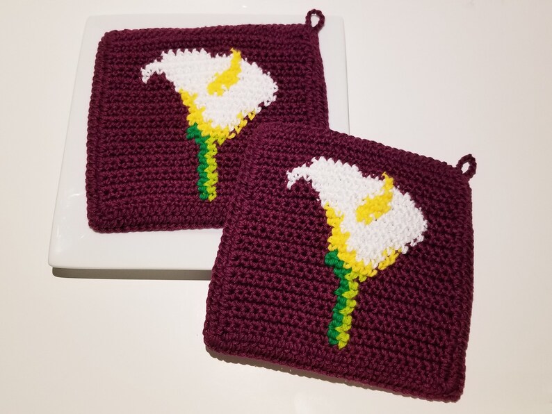 CALLA LILY Potholder Crochet Pattern, Lillies Flowers Mothers Day Potholder Pot Holder Graph and Written Instructions Single Crochet, Scarf image 3