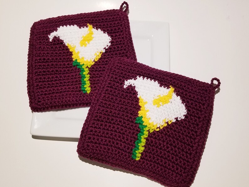 CALLA LILY Potholder Crochet Pattern, Lillies Flowers Mothers Day Potholder Pot Holder Graph and Written Instructions Single Crochet, Scarf image 5