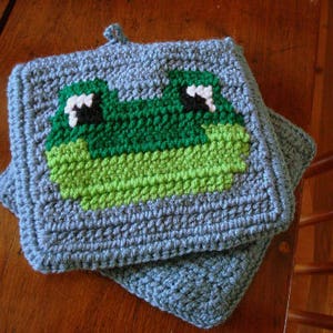 Frog Potholder PDF Crochet Pattern Graph and Written Instructions Color Change Crochet Double Crochet for Pot Holder, Scarf, Blanket image 2