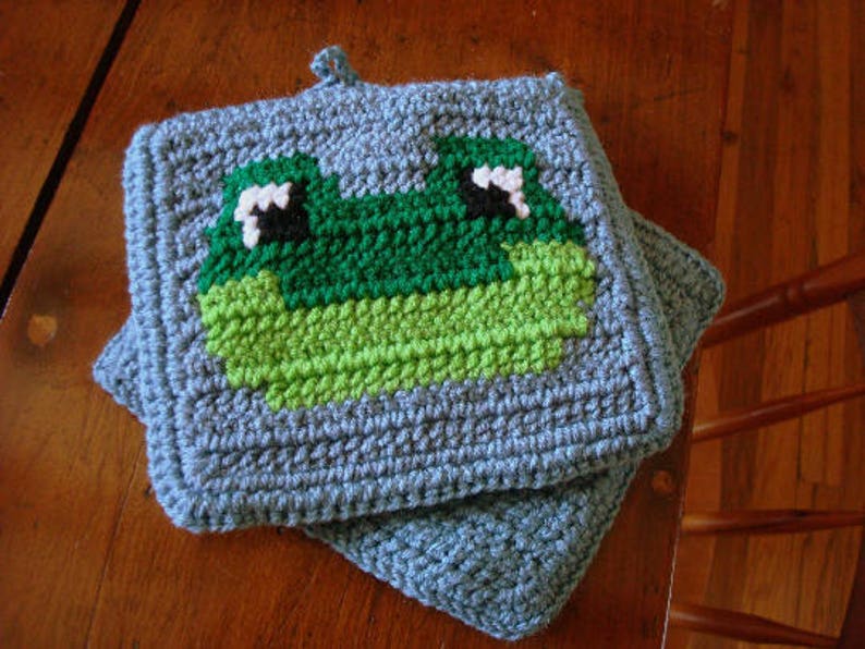 Frog Potholder PDF Crochet Pattern Graph and Written Instructions Color Change Crochet Double Crochet for Pot Holder, Scarf, Blanket image 2