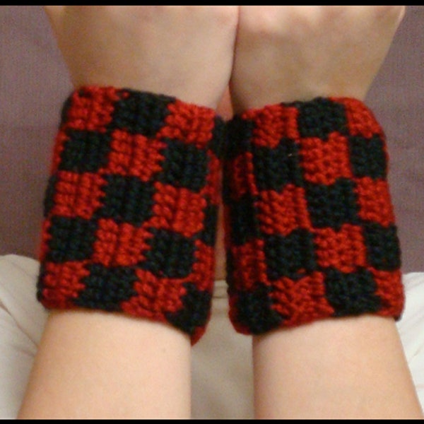 Wrist Cuff, Arm Cuff, Bracelet Crochet Pattern, Crochet Pattern, Checkered Cuffs EASY BEGINNER PDF Pattern Checkerboard Wrist Band Cosplay