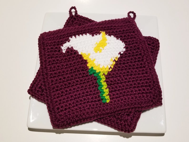 CALLA LILY Potholder Crochet Pattern, Lillies Flowers Mothers Day Potholder Pot Holder Graph and Written Instructions Single Crochet, Scarf image 4