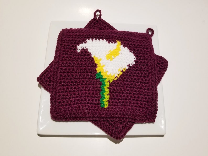 CALLA LILY Potholder Crochet Pattern, Lillies Flowers Mothers Day Potholder Pot Holder Graph and Written Instructions Single Crochet, Scarf image 2