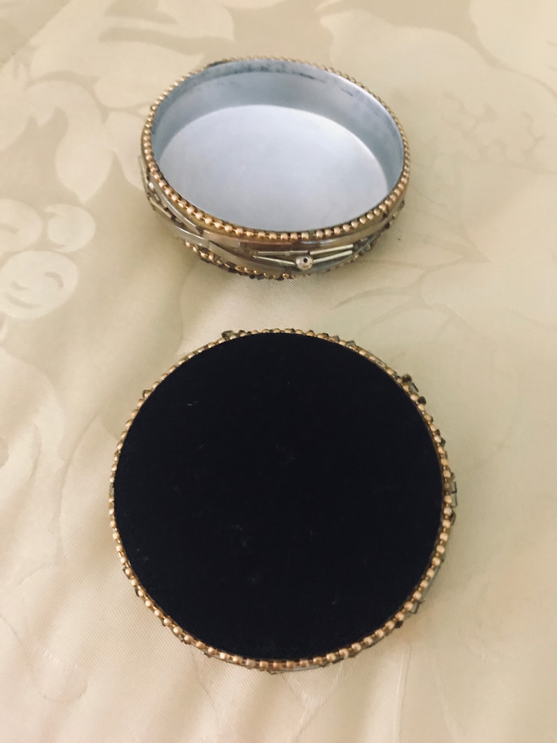 Curio Vintage Bedazzled Round Hand Made Indian Trinket Treasure Keepsake Jewelry Box with Ornate Beaded Design and Art Deco Rhinestones