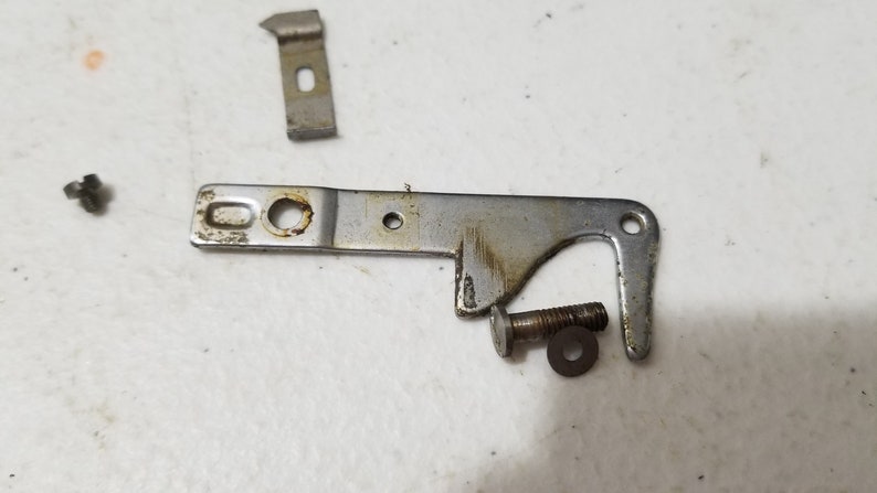 Original Singer Sewing Machine Model 99K Slack Thread Regulator Parts P407
