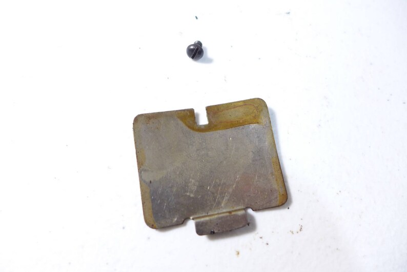 White Rotary Sewing Machine 151 153 Rear Cover w Screw Original Parts P54