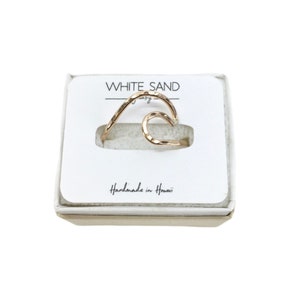 14K Gold Hammered Wave Ring, 14K Gold Wave Ring, Surfer Ring, 14 Karat Gold Wave Ring, Ocean Ring, Wave Jewelry