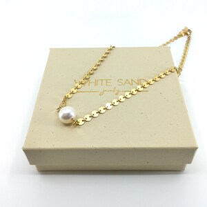 White Edison Pearl Sequin Choker Necklace, Sequin Chain Necklace, Sequin Disc Choker, White Pearl Choker Necklace, Gold Disc Necklace
