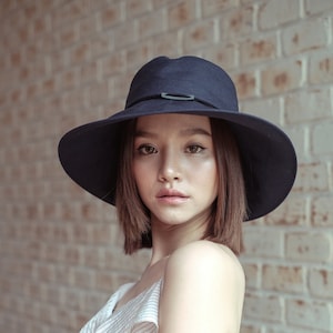 Linen sun hat, Color Navy, Summer, Wide brim sun hat, Floppy hat, Beach hat, Boho, Packable hat, Ladies hat, Hats for women