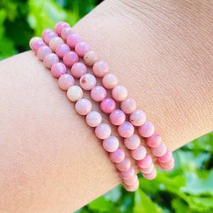 Mini Rosa Rhodonit Kristall Armband: Runder Edelstein Perlen Schmuck Bild 2