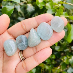 Tumbled Aquamarine Crystal: Light Blue Polished Gemstone