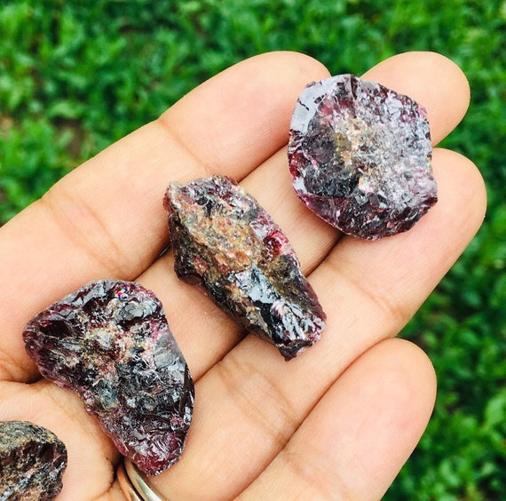 Raw garnet on sale for sale