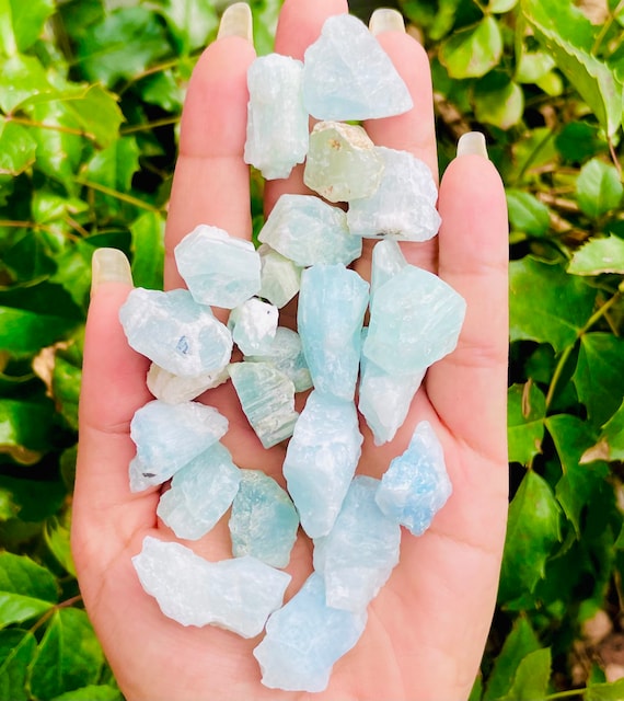 øve sig Intim Betsy Trotwood Raw Aquamarine Crystals 1 Rough Aquamarine Light Baby BLUE - Etsy