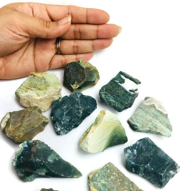 グリーンジャスパー原石：原石（45～60 mm） - Etsy 日本