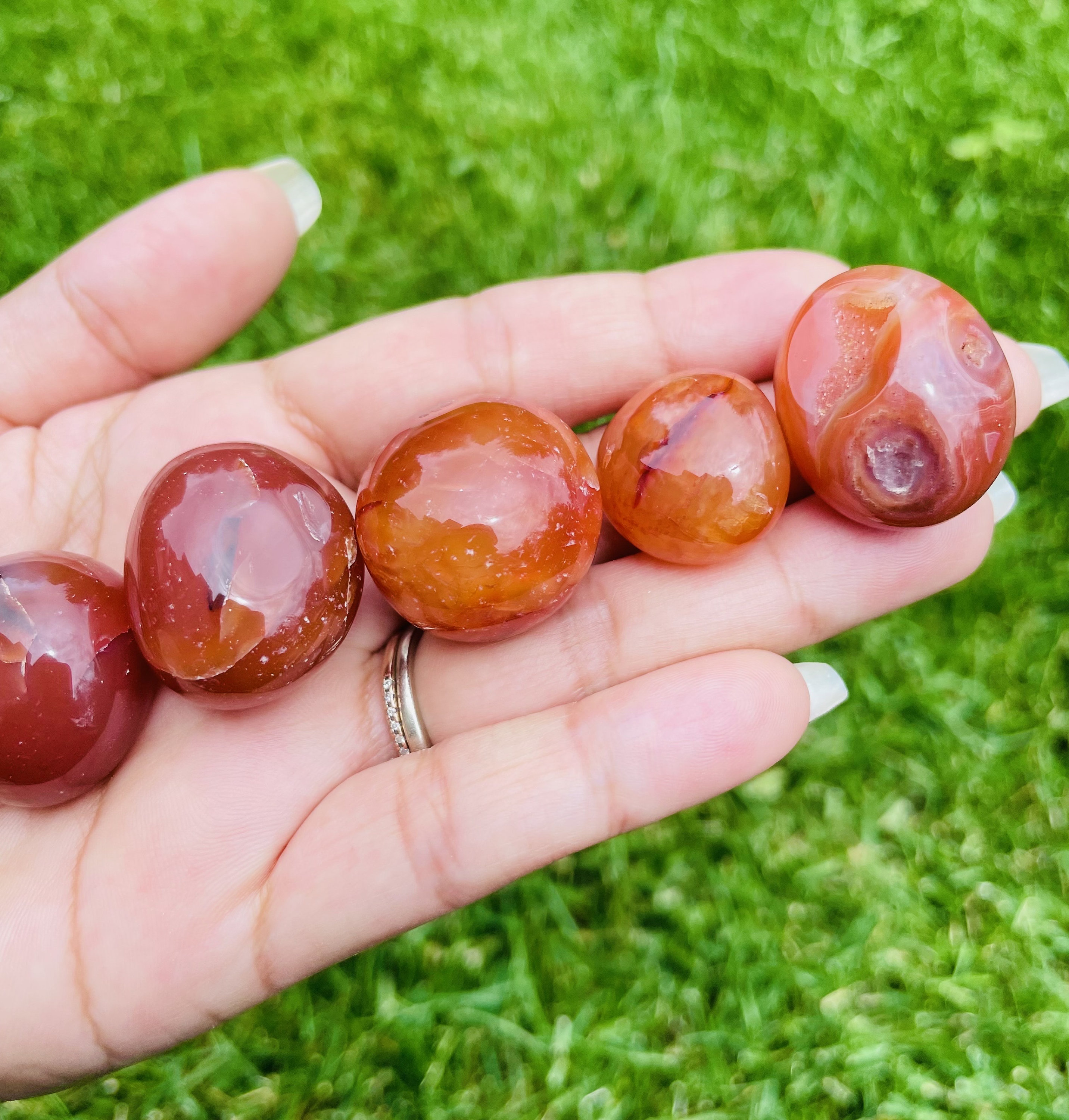 Red Orange Carnelian Crystal 1 Orange Red Carnelian Stone Tumbled Carnelian Crystal Gemstone Etsy UK