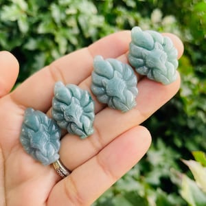 Renard de jade bleu-vert : pierre animalière en cristal sculpté (31 x 20 x 5 mm)