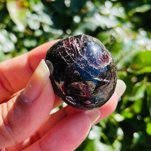 Red Garnet Crystal (74.5G) Tumbled Red Garnet Stone, Gemstone Garnet Polished Crystal, LARGE Red Wine Garnet Natural Dark