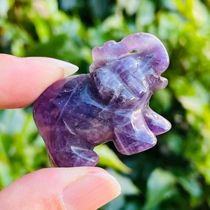 Amethyst Elephant (1) Amethyst Crystal Carving, Crystal Elephant Stone, Amethyst Crystal, Tumbled Polished Gemstone