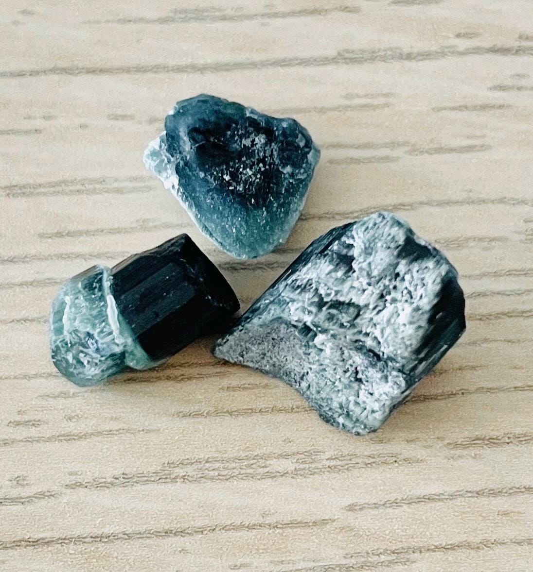 希少なブルーキャップトルマリン結晶：パキスタン産原石（2.6g