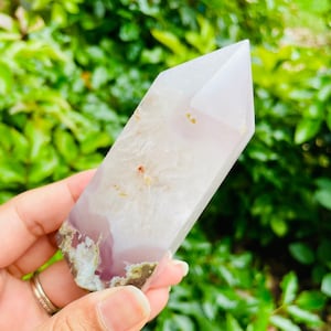 Amethyst Agate Crystal Tower: Purple Gray Gemstone Point (179.23G)